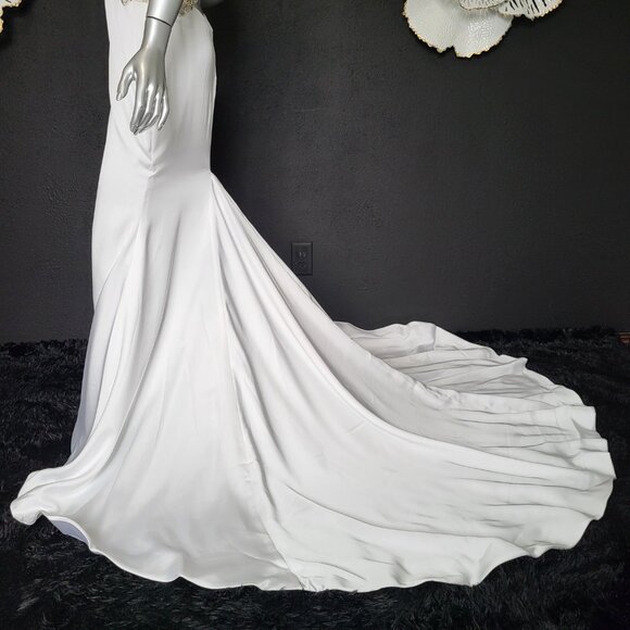 NWT~$1699~IMPRESSION~SZ 6/8~WHITE BEADED EMBROIDERED MERMAID WEDDING DRESS GOWN - Picture 11 of 16
